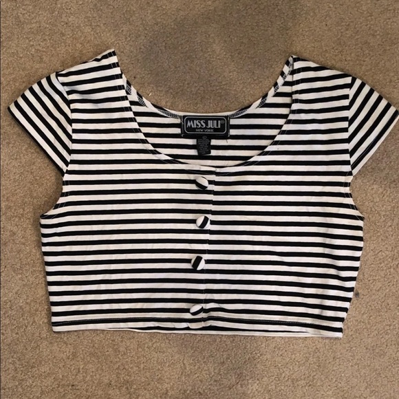 Stripped Crop Top - Picture 1 of 3